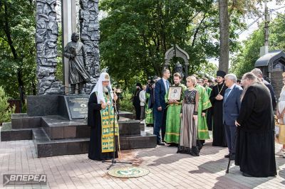 Открытие памятника Флоренскому 18 июля(2)_21