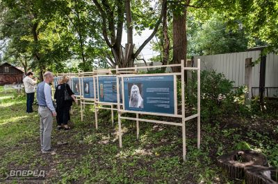 Открытие памятника Флоренскому 18 июля(2)_37