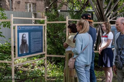 Открытие памятника Флоренскому 18 июля(2)_39