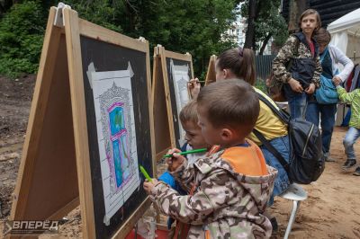 «Том Сойер» на Вифанской