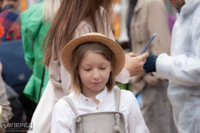 «Том Сойер» на Вифанской