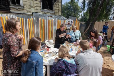 «Том Сойер» на Вифанской