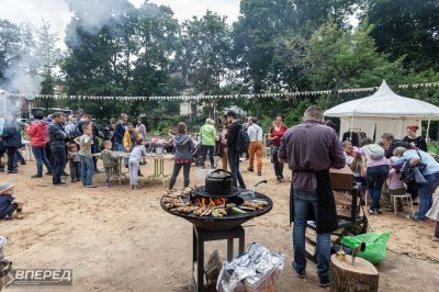 «Том Сойер» на Вифанской
