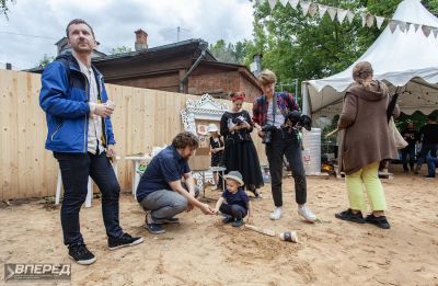 «Том Сойер» на Вифанской