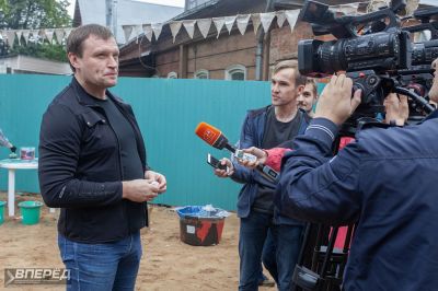 «Том Сойер» на Вифанской