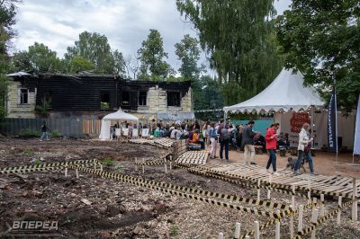 «Том Сойер» на Вифанской