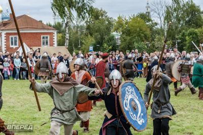В Сергиевом Посаде наступило Средневековье_45