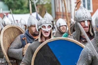 В Сергиевом Посаде наступило Средневековье_55