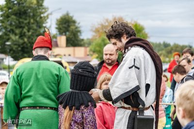 В Сергиевом Посаде наступило Средневековье_77