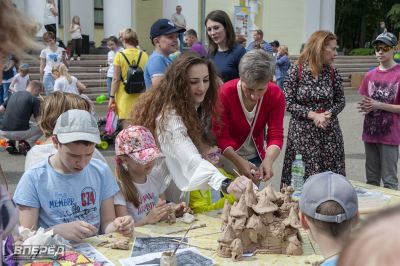 «СИДИ» и «Время надежды» у ДК_46