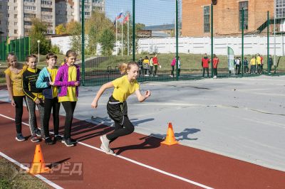 Возле  школы №14 на Клементьевском посёлке в Сергиевом Посаде появился прекрасный новый стадион._15