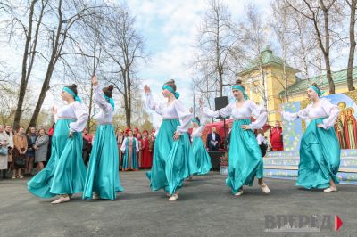 Фестиваль в честь Жён-мироносиц в Хотькове_17
