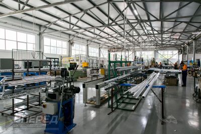 На  предприятии «Окна столицы»_37