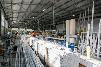 На  предприятии «Окна столицы»_39