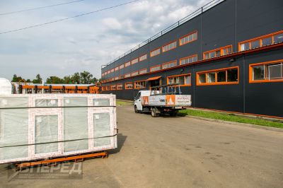 На  предприятии «Окна столицы»_44