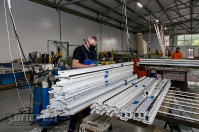 На  предприятии «Окна столицы»_56