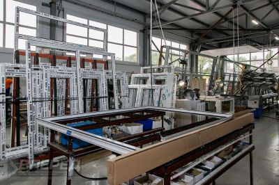 На  предприятии «Окна столицы»_60