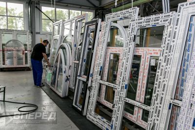 На  предприятии «Окна столицы»_67