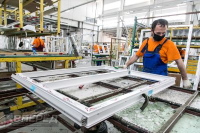 На  предприятии «Окна столицы»_6