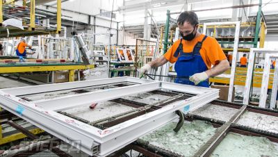 На  предприятии «Окна столицы»_7