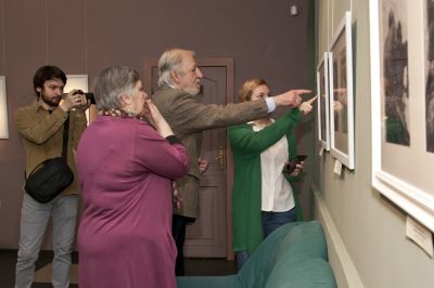 Два мира на одной выставке: Игорь Олейников и квартет анималистов_27