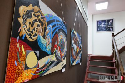 Выставка молодых художников в «АртБazе»_24