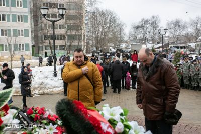 Акция памяти погибших бойцов ОМОНа_32