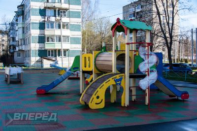 Благоустройство детской площадки в Скоропусковском_3