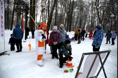 В парке «Скитские пруды» прошёл фестиваль «Мормышка»_37